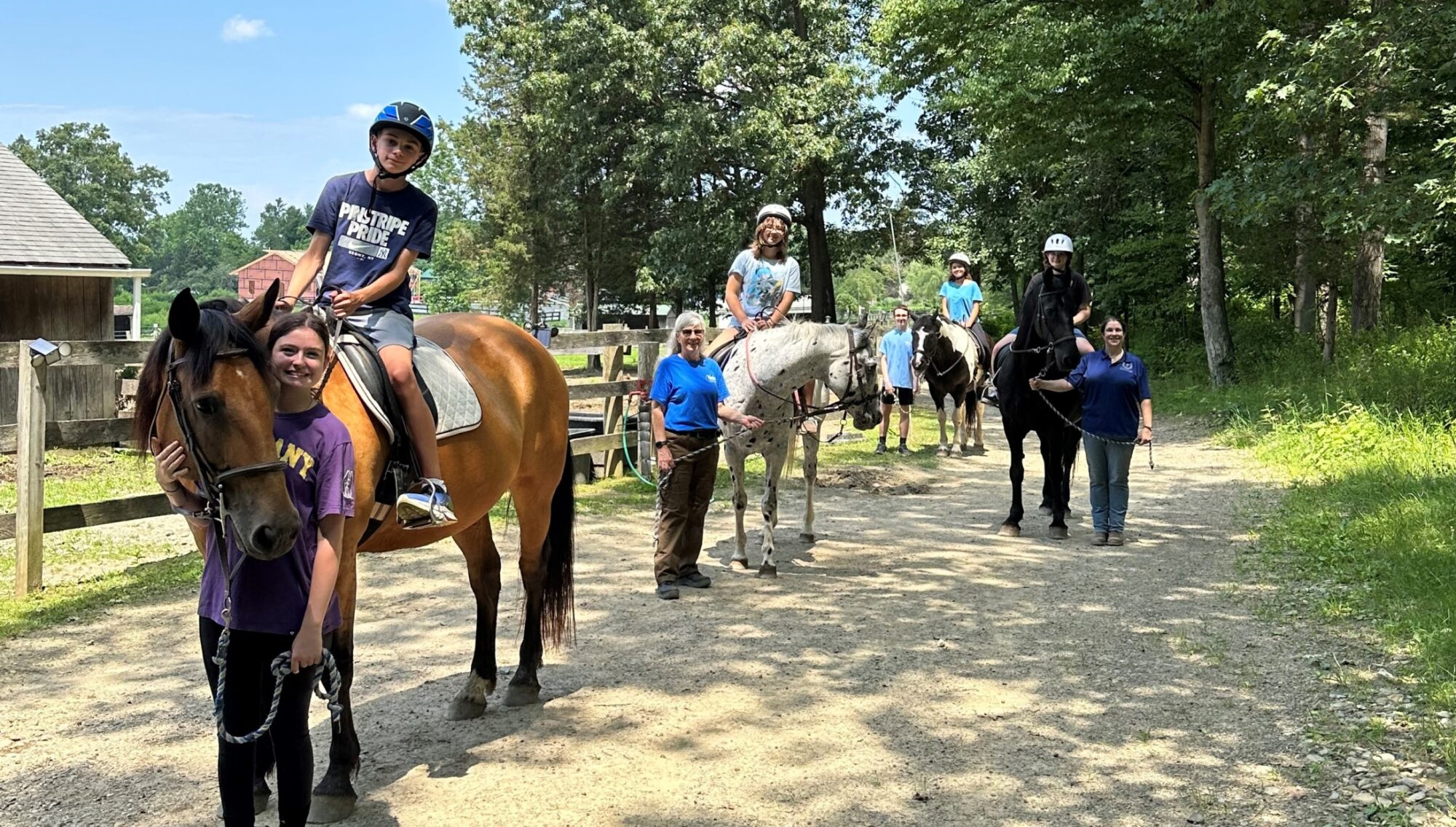 YLA-GROUP-RIDE Winslow Therapeutic Trail Ride